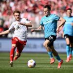 binh-luan-vien-hoa-long