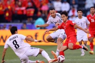 binh-luan-vien-sung-a-chao