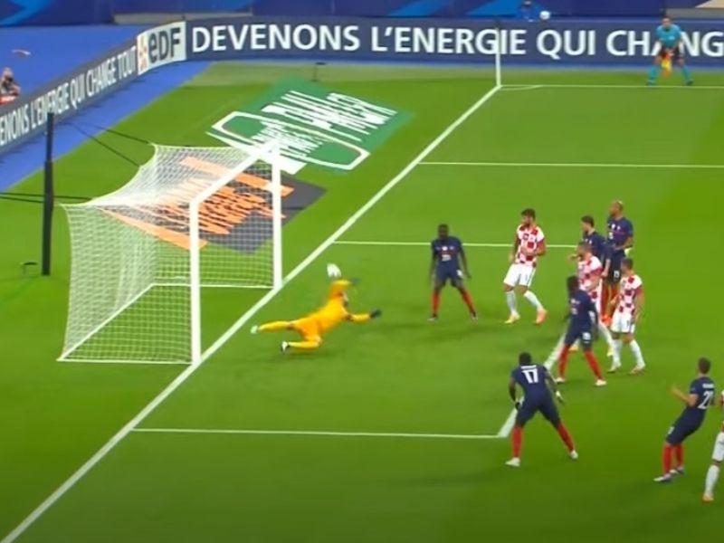 binh-luan-vien-sung-a-sup-2