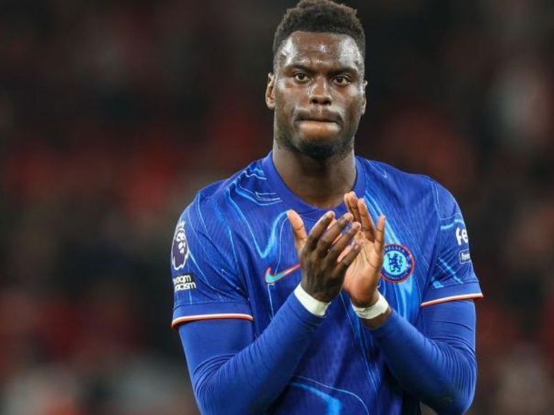 hau-ve-benoit-badiashile-1