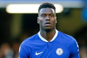 hau-ve-benoît-badiashile