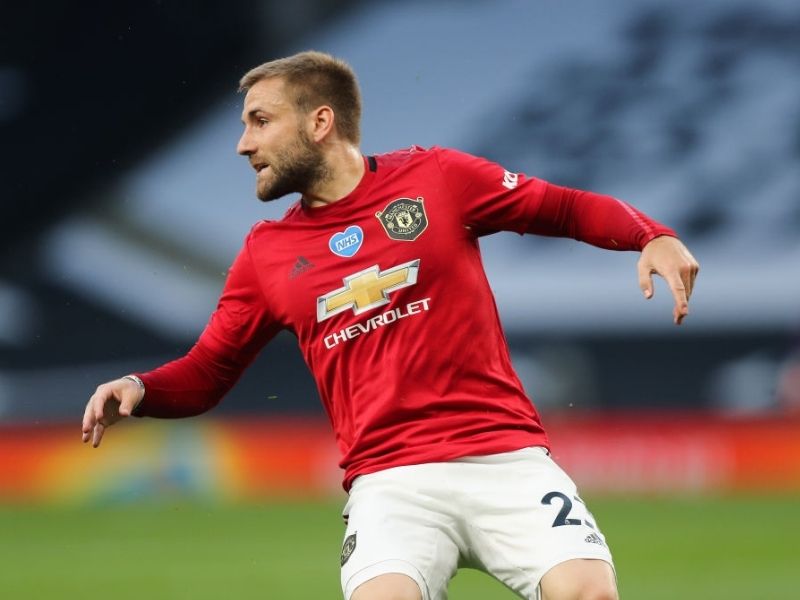 hau-ve-luke-shaw-2