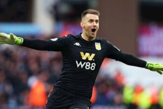 thu-mon-tom-heaton
