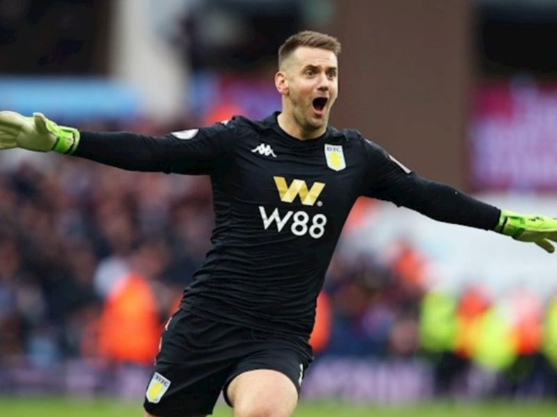 thu-mon-tom-heaton