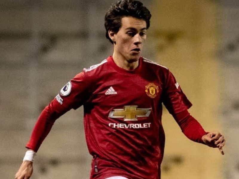 tien-dao-facundo-pellistri-1