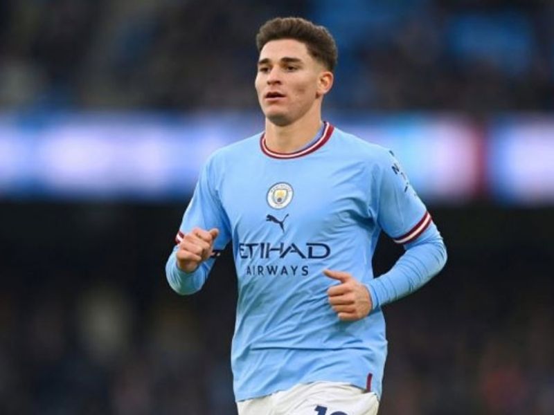 tien-dao-julian-alvarez-2