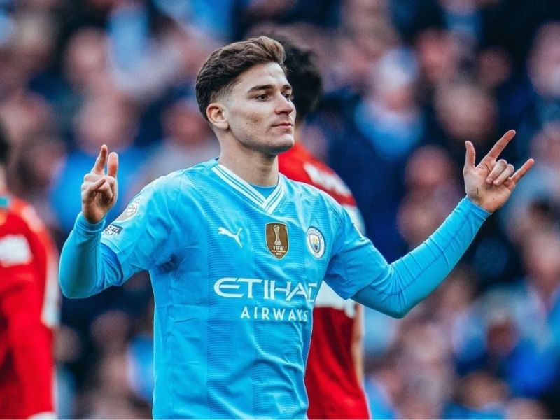 tien-dao-julian-alvarez