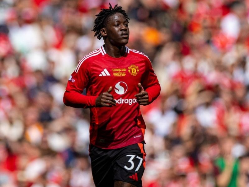 tien-ve-kobbie-mainoo-1