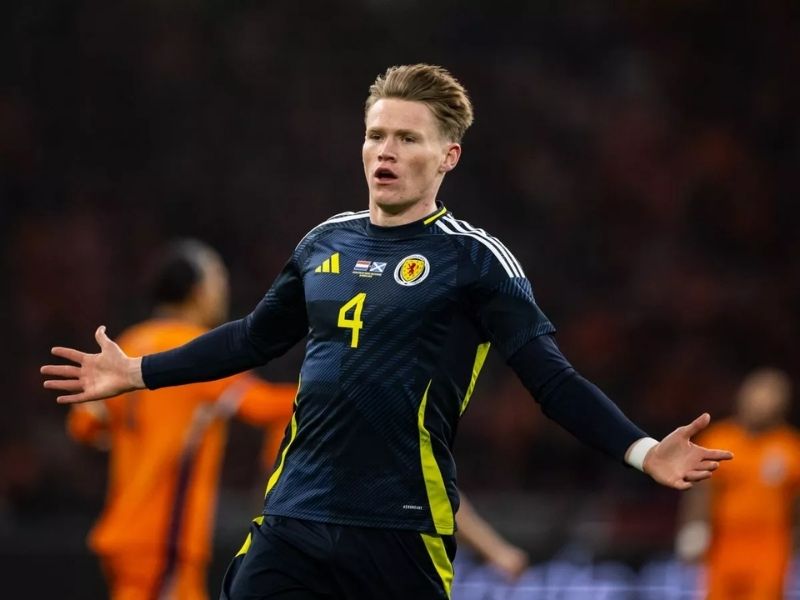 tien-ve-scott-mctominay-2
